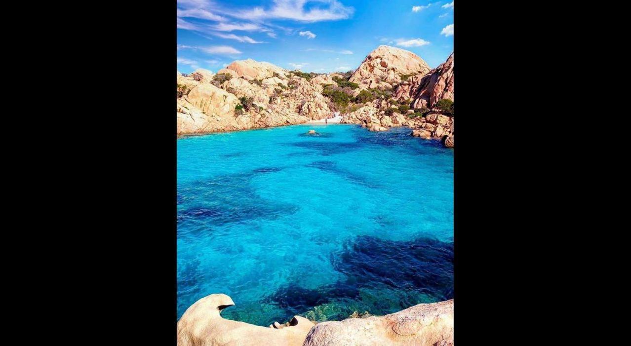 Brezza Di Mare Appartamento In Villa Con Giardino E Spiaggia ,Casa Vacanze Al Mare Quartu SantʼElena Dış mekan fotoğraf